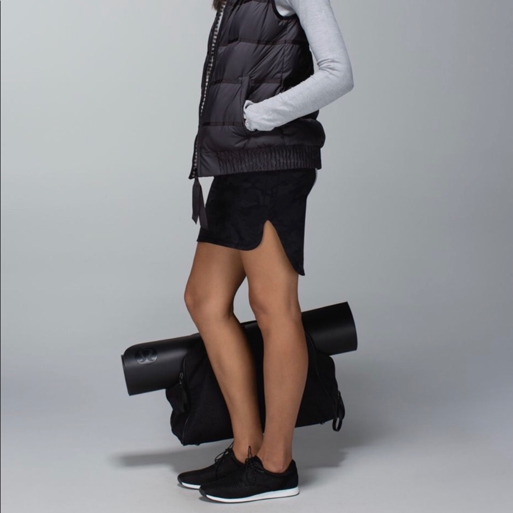 Lululemon City Skirt Black Savasana Camo